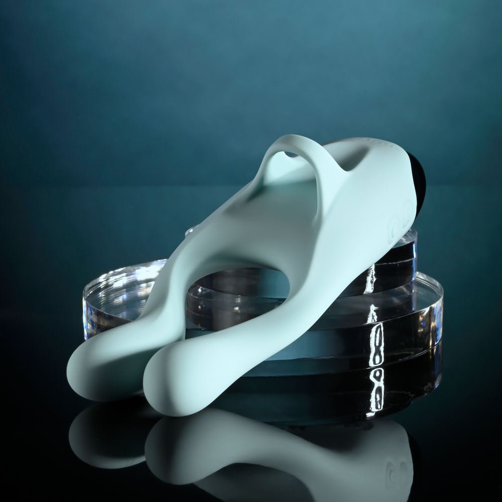 Buy Evolved COUPLES THERAPY - Teal USB Rechargeable Couples Stimulator at Oh Joy. Discover premium sexual toys with discreet shipping at the best price in NZ
