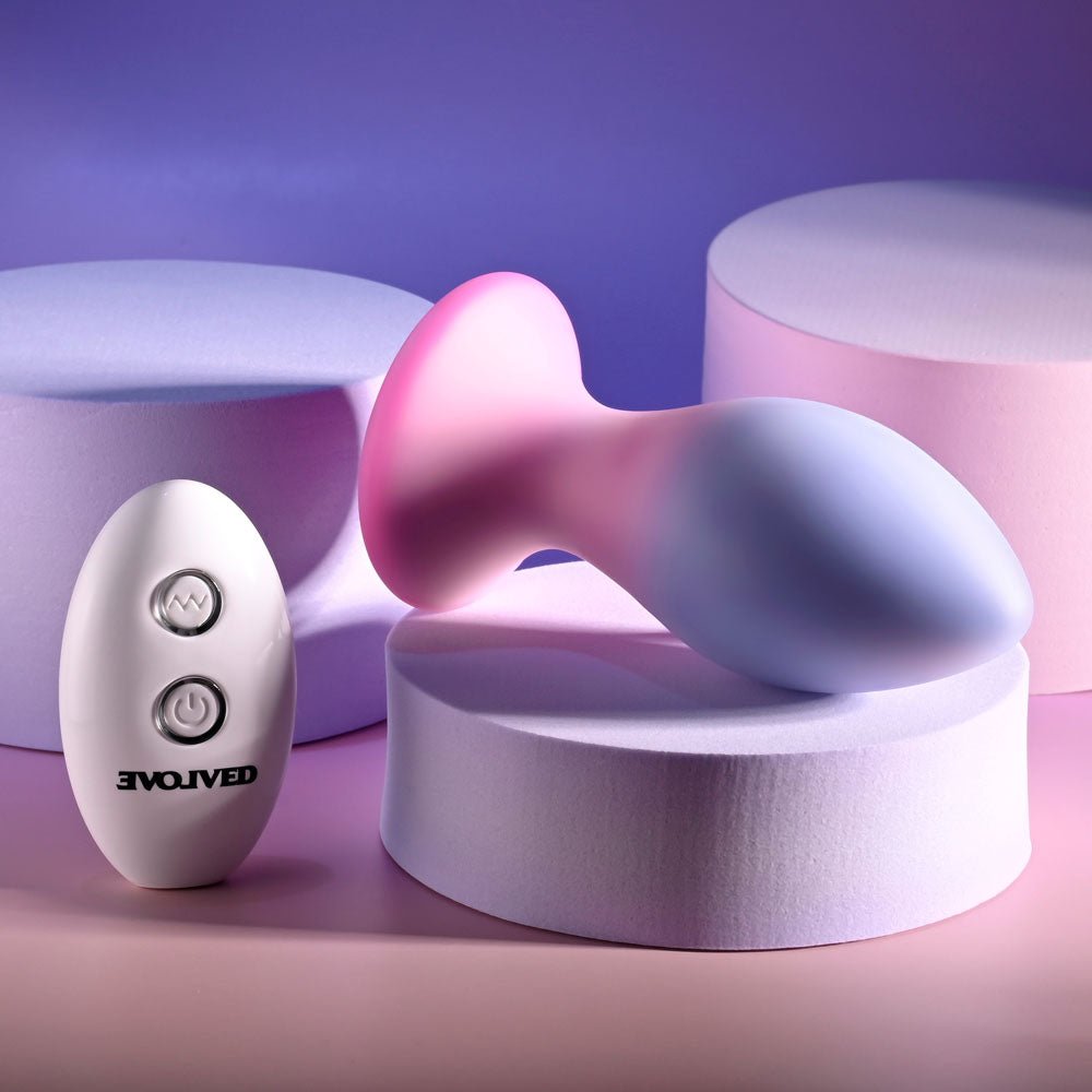 Buy Evolved PARADISE PLUG - Pink/Purple 10.5 cm USB Rechargeable Vibrating Butt Plug with Wireless Remote at Oh Joy. Discover premium sexual toys with discreet shipping at the best price in NZ